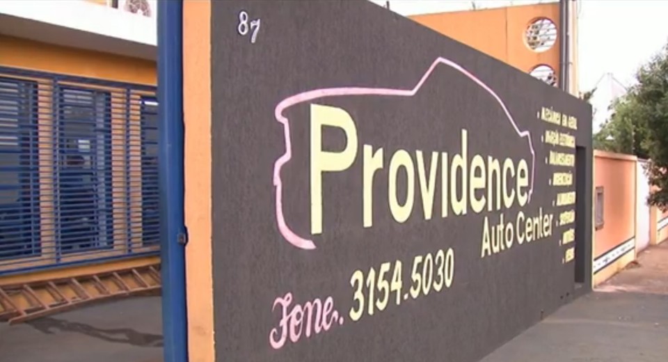 Fachada da empresa investigada, em Cambé. | Reprodução/ RPC TV