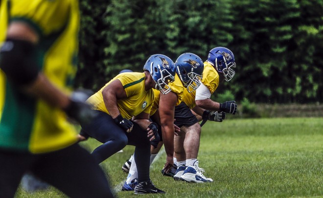 Seleção Brasileira de Futebol Americano fazendo um treinamento intensivo no feriado de Tiradentes na Unicentro em Irati, interior do Paraná. Seleção se prepara para a primeira participação do Brasil na Copa do Mundo de Futebol Americano. | Albari Rosa/gazeta do povo