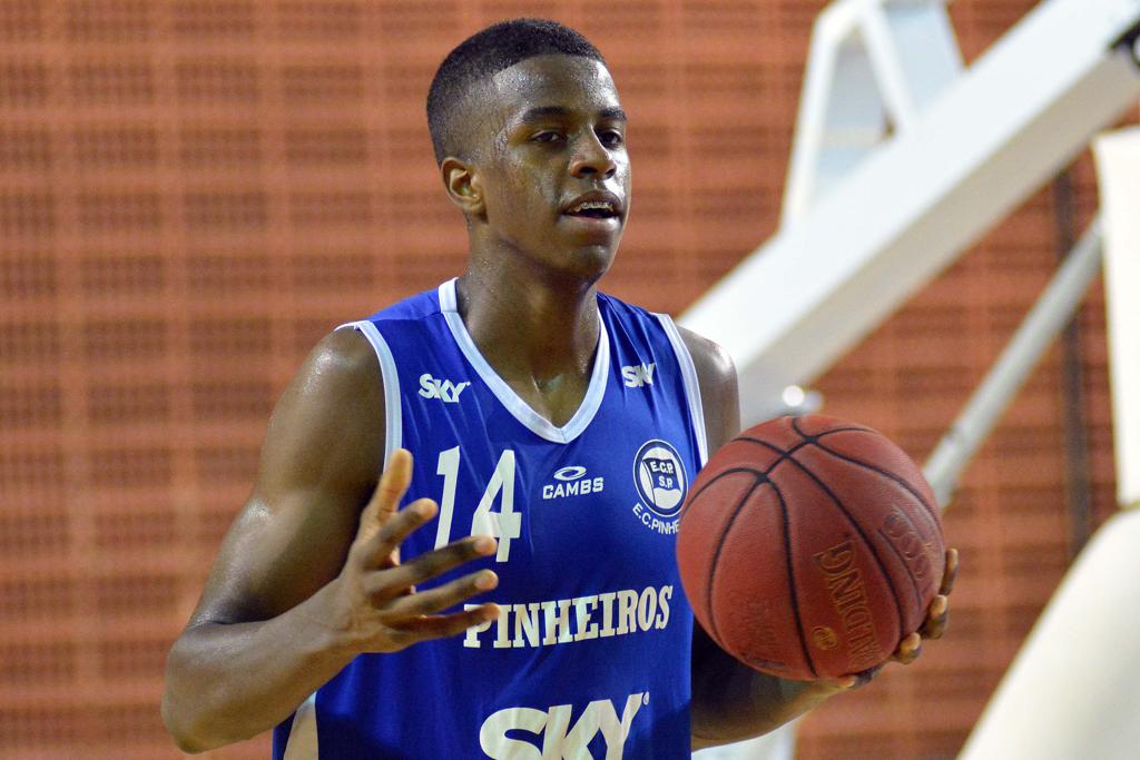 Armador Georginho defende o Pinheiros, na Liga de Desenvolvimento de Basquete (LDB). | João Pires/LNB