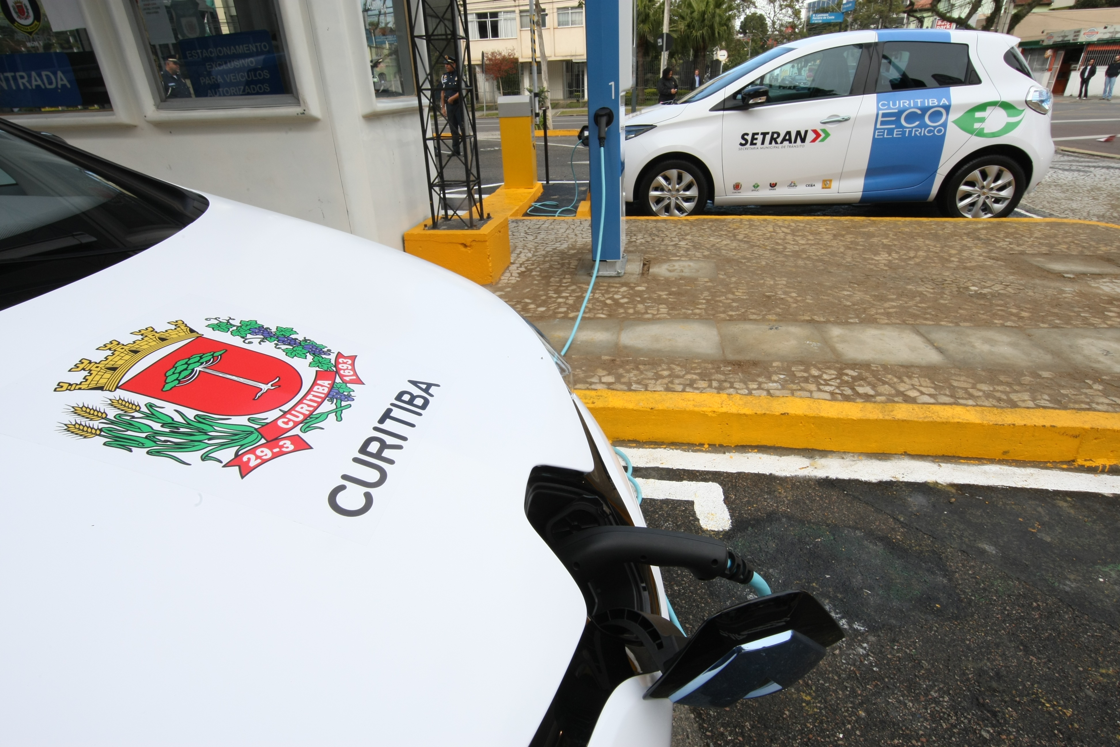 Prefeitura está estudando colocar os carros elétricos em teste há 10 meses para compartilhamento. | Aniele Nascimento/Aniele Nascimento