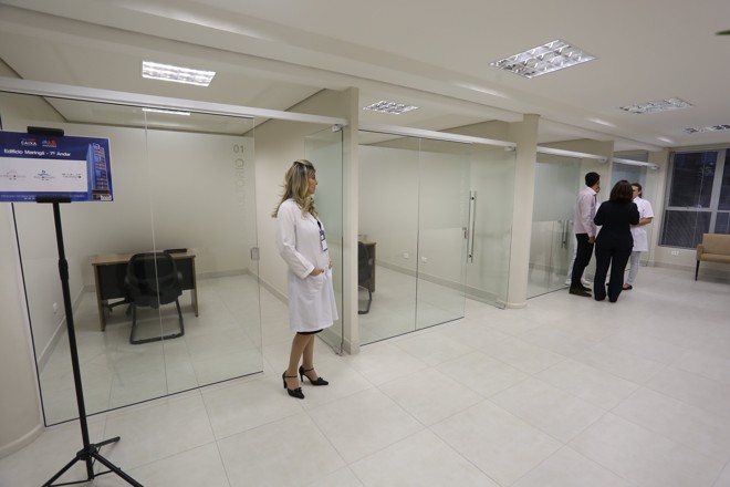 Espaços para campanha de vacinação, massoterapia e atendimento da nutricionista. | Ivonaldo Alexandre/Gazeta do Povo