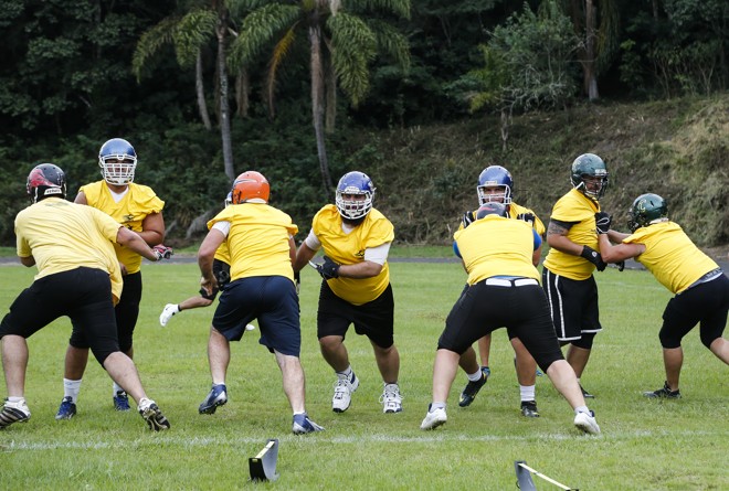 Seleção Brasileira de Futebol Americano fazendo um treinamento intensivo no feriado de Tiradentes na Unicentro em Irati, interior do Paraná. Seleção se prepara para a primeira participação do Brasil na Copa do Mundo de Futebol Americano. | Albari Rosa/gazeta do povo
