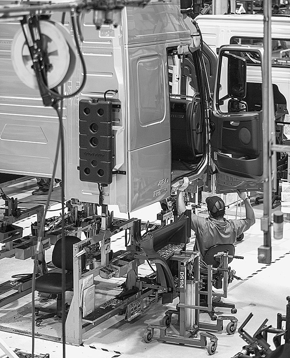 1,5 mil trabalhadores do setor de caminhões vão ficar em casa. | Marcelo Andrade/Gazeta do Povo