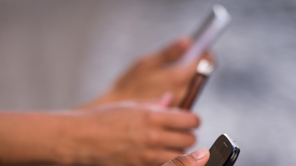 Dispositivos móveis têm ganhado espaço no acesso à internet. | Lucas Pontes/Gazeta do Povo