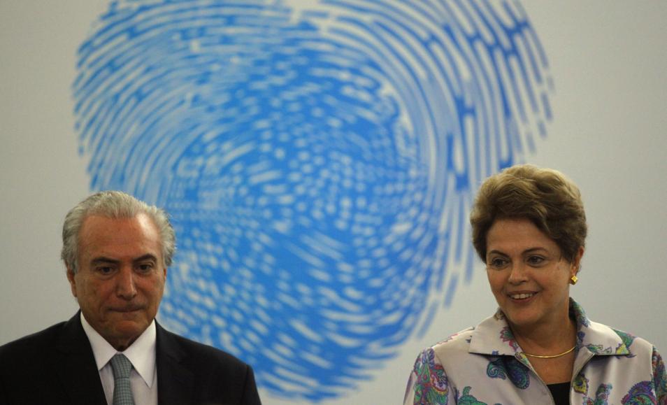 Michel Temer com Dilma: desafios não faltam a ele no novo cargo. | Fernando Bizerra Jr./EFE