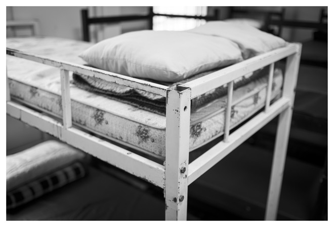 As tribos de afinidade se dividiam pelos quartos da FAS. Com a descentralização, há casas diferentes para moradores em estágios diversos de reinserção social. Uma casa para mulheres e LGBTs, no Rebouças, é a última ação na qual Sueli está envolvida. | Alexandre Mazzo/Gazeta do Povo