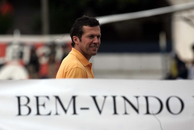 A festa aumentou com a entrada de Lothar Matthäus em campo. | ALBARI ROSA/GAZETA