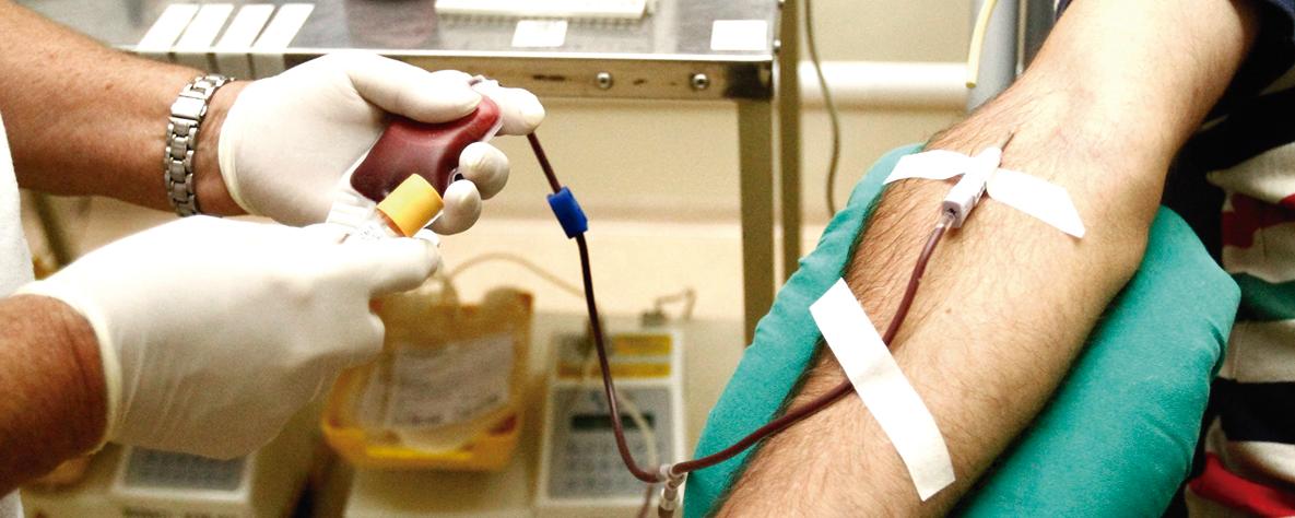 Programa leva estudantes, amigos e familiares ao Hemocentro de Londrina até novembro. | Gilberto Abelha/Jornal de Londrina