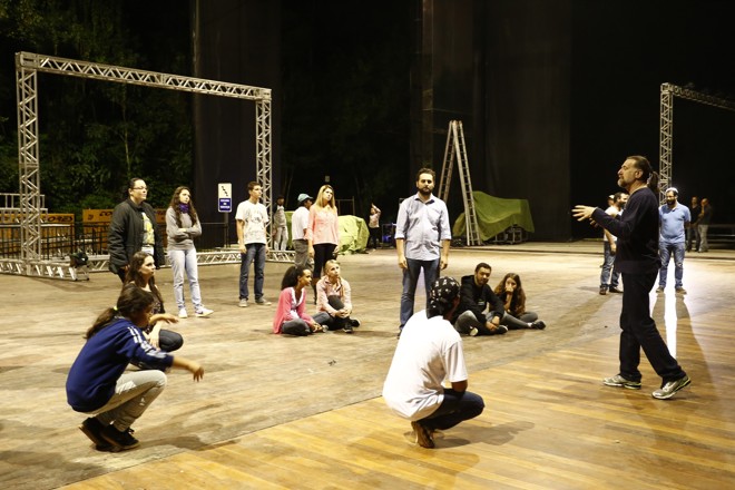 A encenação da Paixão de Cristo pelo Grupo Lanteri é feita há mais de três décadas | Hugo Harada/Gazeta do Povo