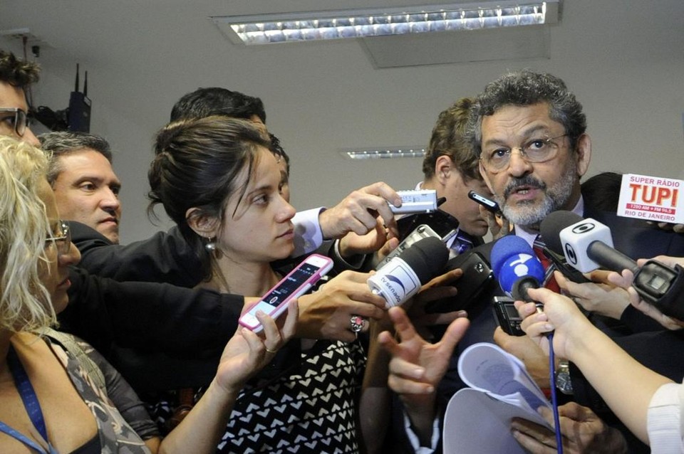 Senador Paulo Rocha (PT-PA), relator da MP 665: mudanças foram acordadas com o governo. | Ana Volpe/Agência Senado