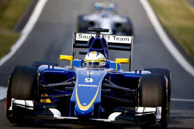 Marcus Ericsson larga em décimo, na fila “exclusiva” da Sauber, com Felipe Nasr em nono. | DIEGO AZUBEL/EFE