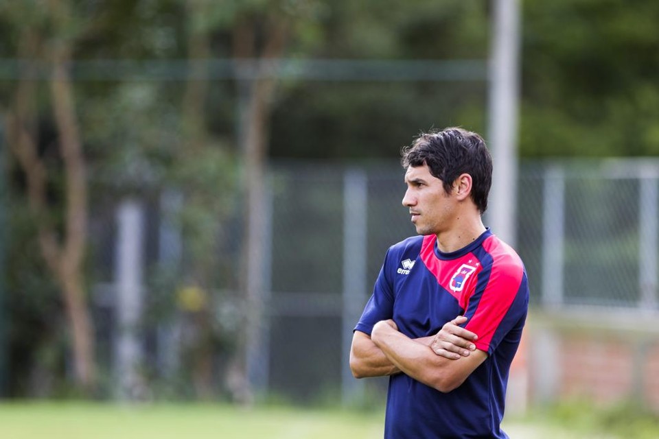Lúcio Flávio vai perder as rodadas inicias da Série B. | Daniel Castellano/Gazeta do Povo