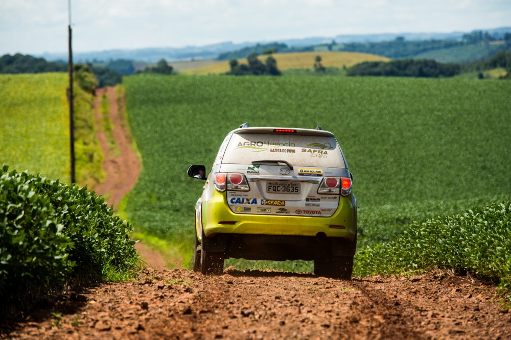 Após 60 mil quilômetros de estrada, projeto apresenta análise das tendências da produção e da logística. | Foto: Brunno Covello/gazeta Do Povo