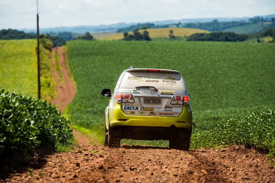Após 60 mil quilômetros de estrada, projeto apresenta análise das tendências da produção e da logística. | Foto: Brunno Covello/gazeta Do Povo