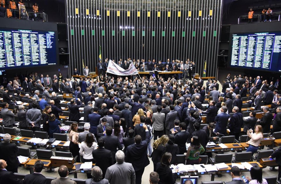 Aprovação da Medida Provisória na Câmara voltou a suscitar protestos de sindicalistas e da oposição | Laycer Tomaz/Câmara dos Deputados