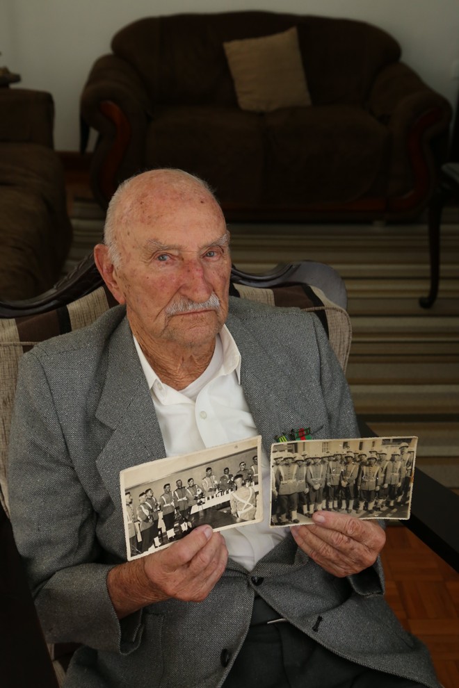 O curitibano José Franzak, de 94 anos, combateu na Segunda Guerra Mundial | Ivonaldo Alexandre/Gazeta do Povo