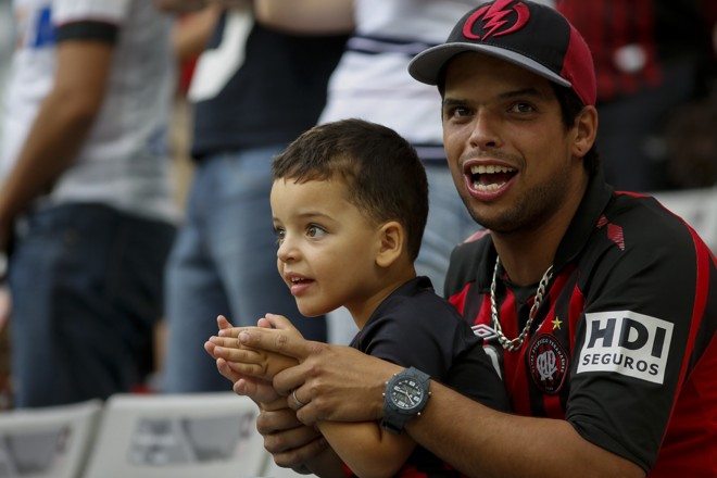 Até as crianças estiveram na Arena,... | Henry Milleo/Gazeta do Povo