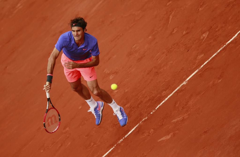 Roger Federer passou com tranquilidade para as oitavas de final de Roland Garros, pela 11ª vez consecutiva. | Jason Cairnduff/Reuters