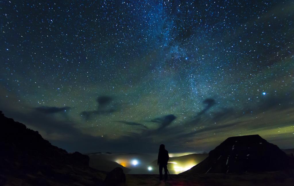 Aurora boreal nas Ilhas Fåroe. | Bjartur Vest/Creative Commons