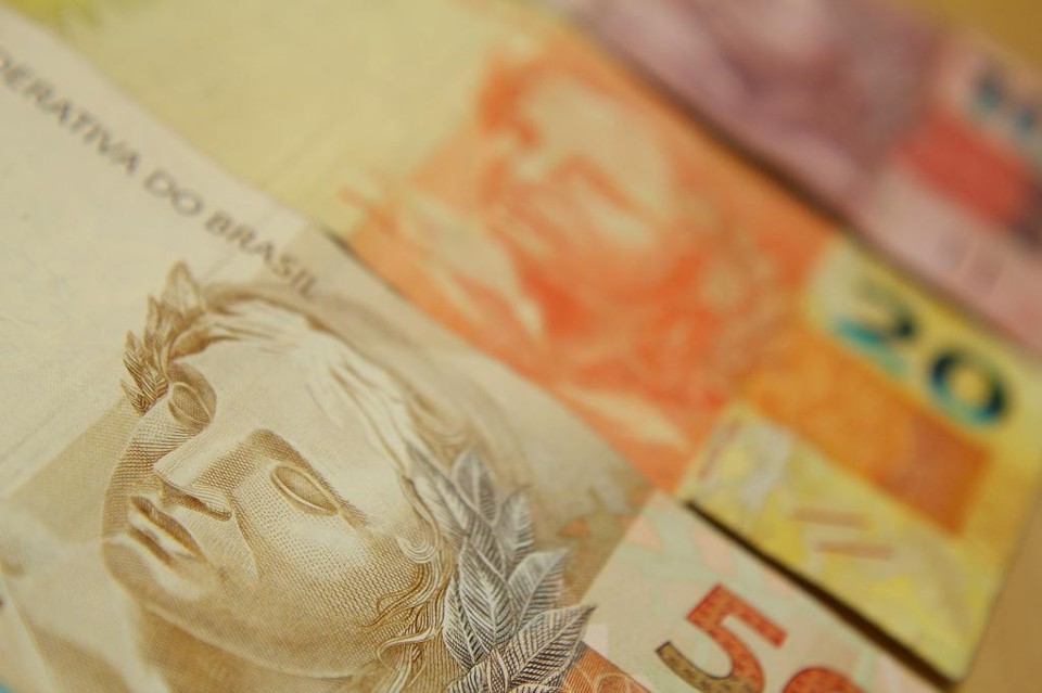 Novas cédulas de real: BC fez economia na fabricação de dinheiro novo. | Marcos Santos/USP Imagens