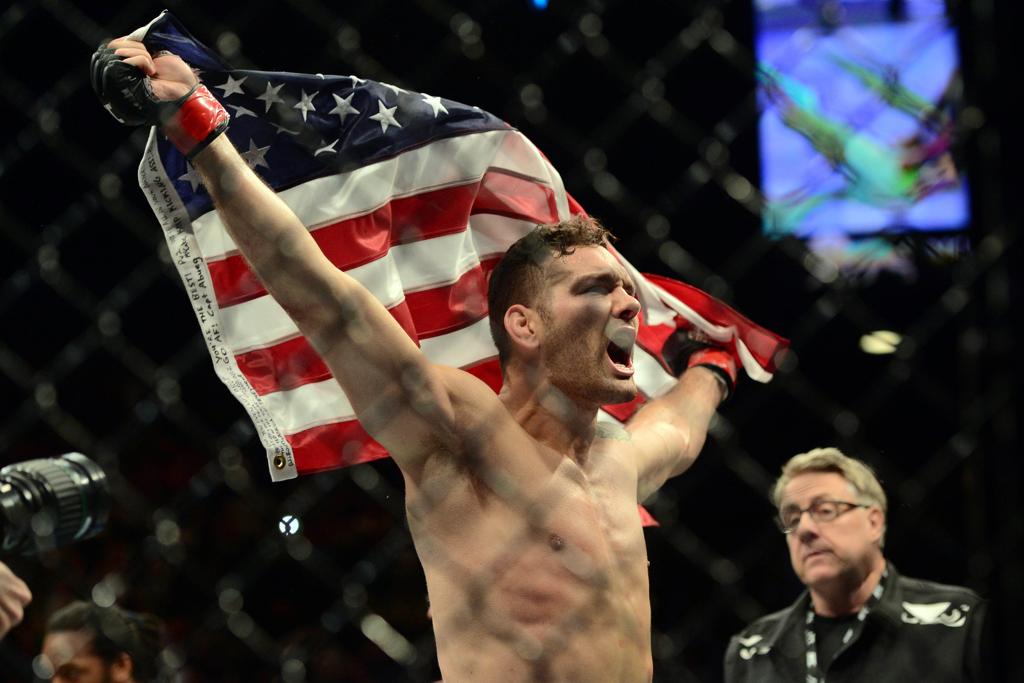 Weidman defendeu o cinturão pela quarta vez. | Joe Camporeale/USA Today Sports