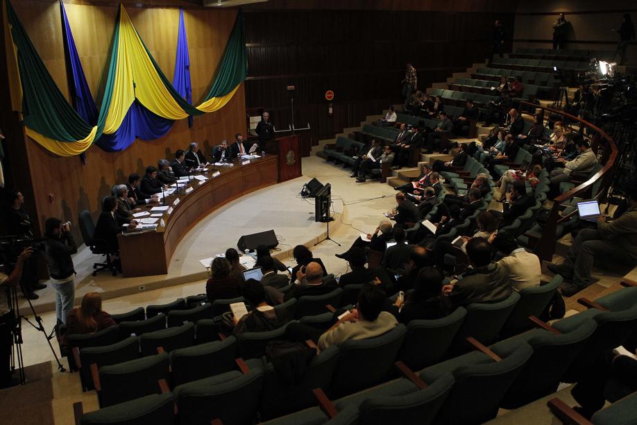 Nesta segunda, CPI é realizada no auditório da Justiça Federal, em Curitiba. | Jonathan Campos /Gazeta do Povo