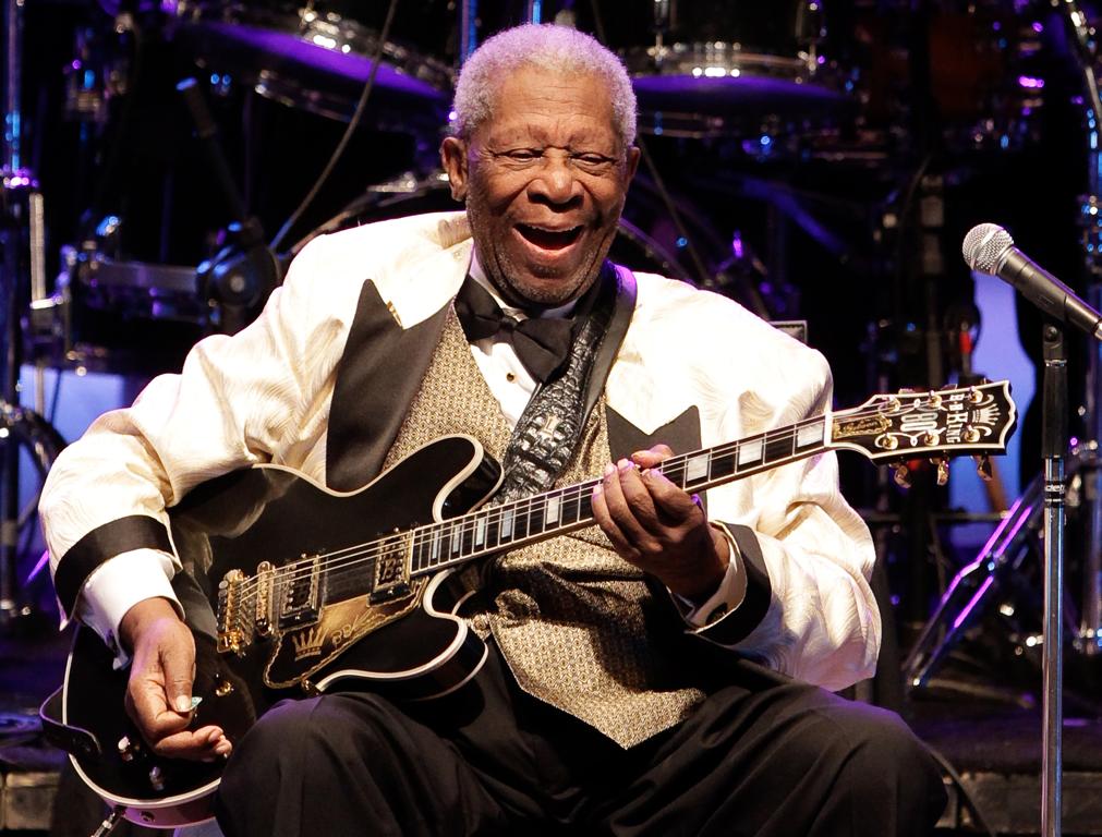 B.B. King durante seu último show em Curitiba, em 2012 | Daniel Castellano/Gazeta do Povo