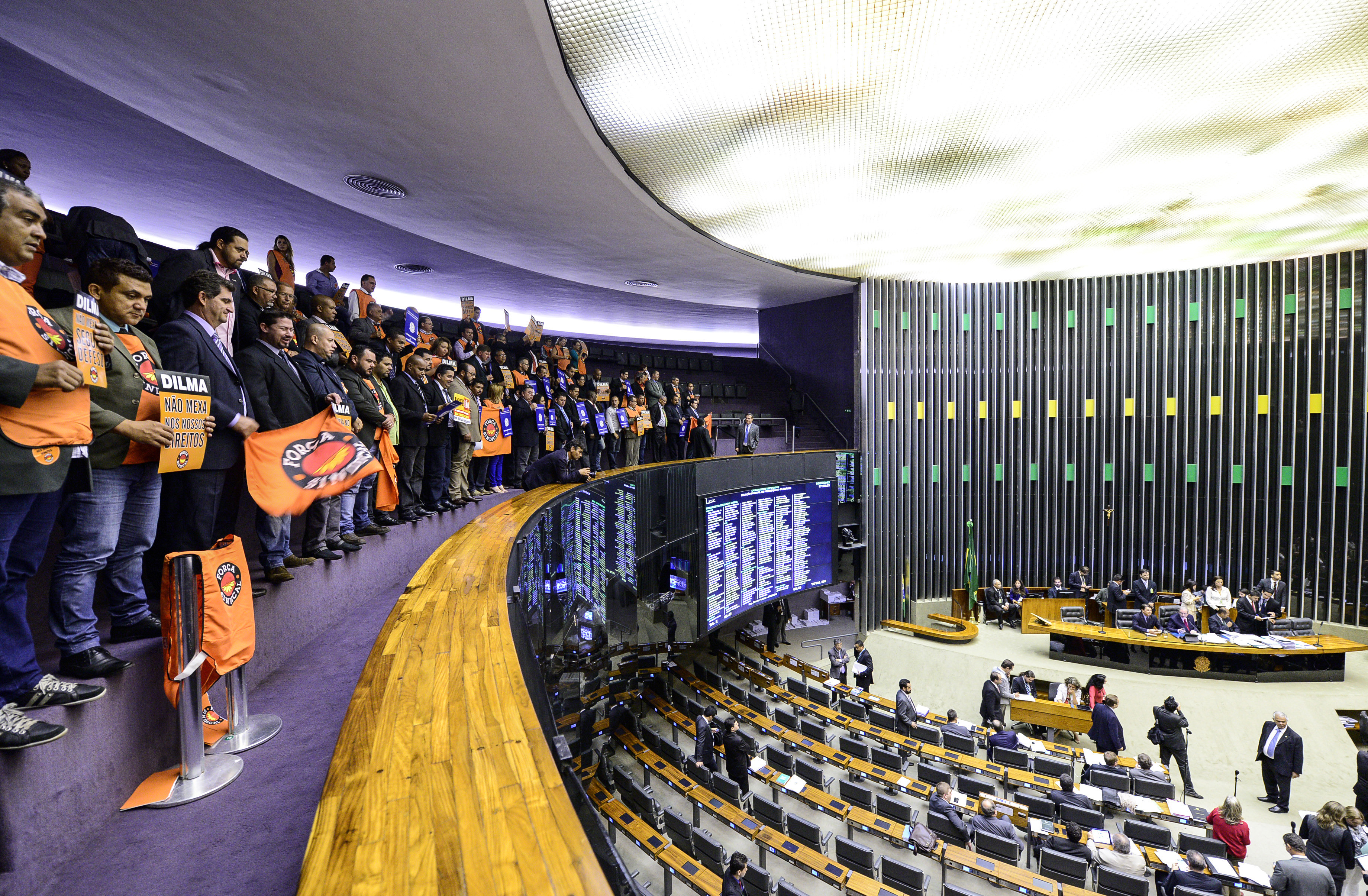 Apesar do apoio, não houve o chamado “fechamento de questão”, como queria o Planalto, o que abriria a possibilidade de punições aos que votarem contra | Gustavo Lima/ Câmara dos Deputados