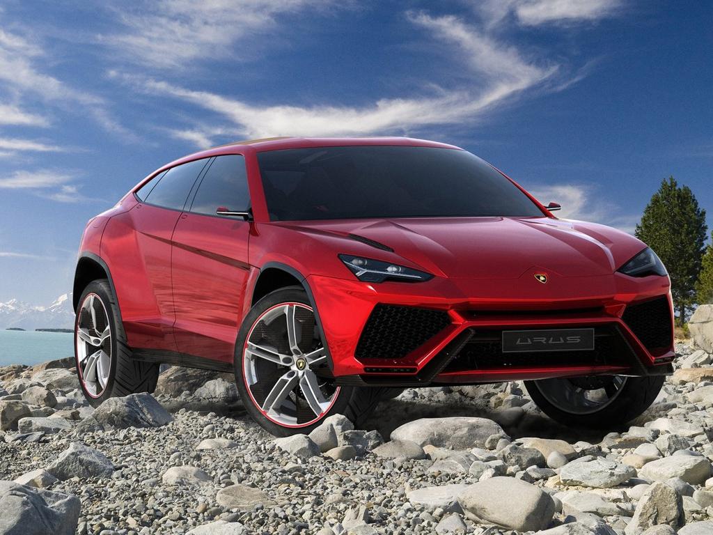 Visual frontal do protótipo Urus teve inspiração no Lamborghini Aventador |