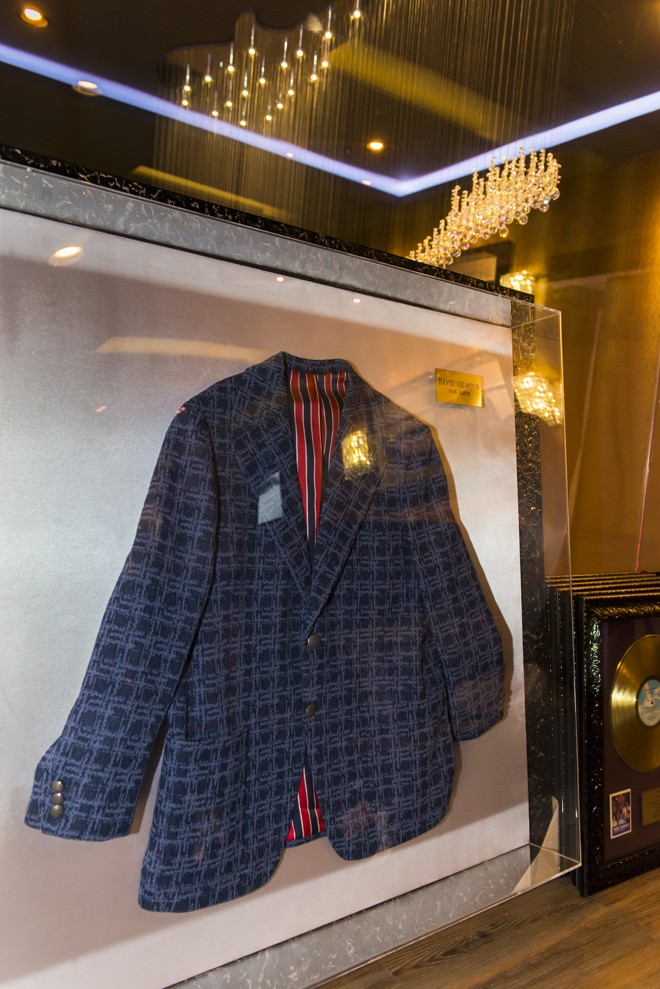 Casaco de David Gilmour, do Pink Floyd. | Fred Kendi/Gazeta do Povo