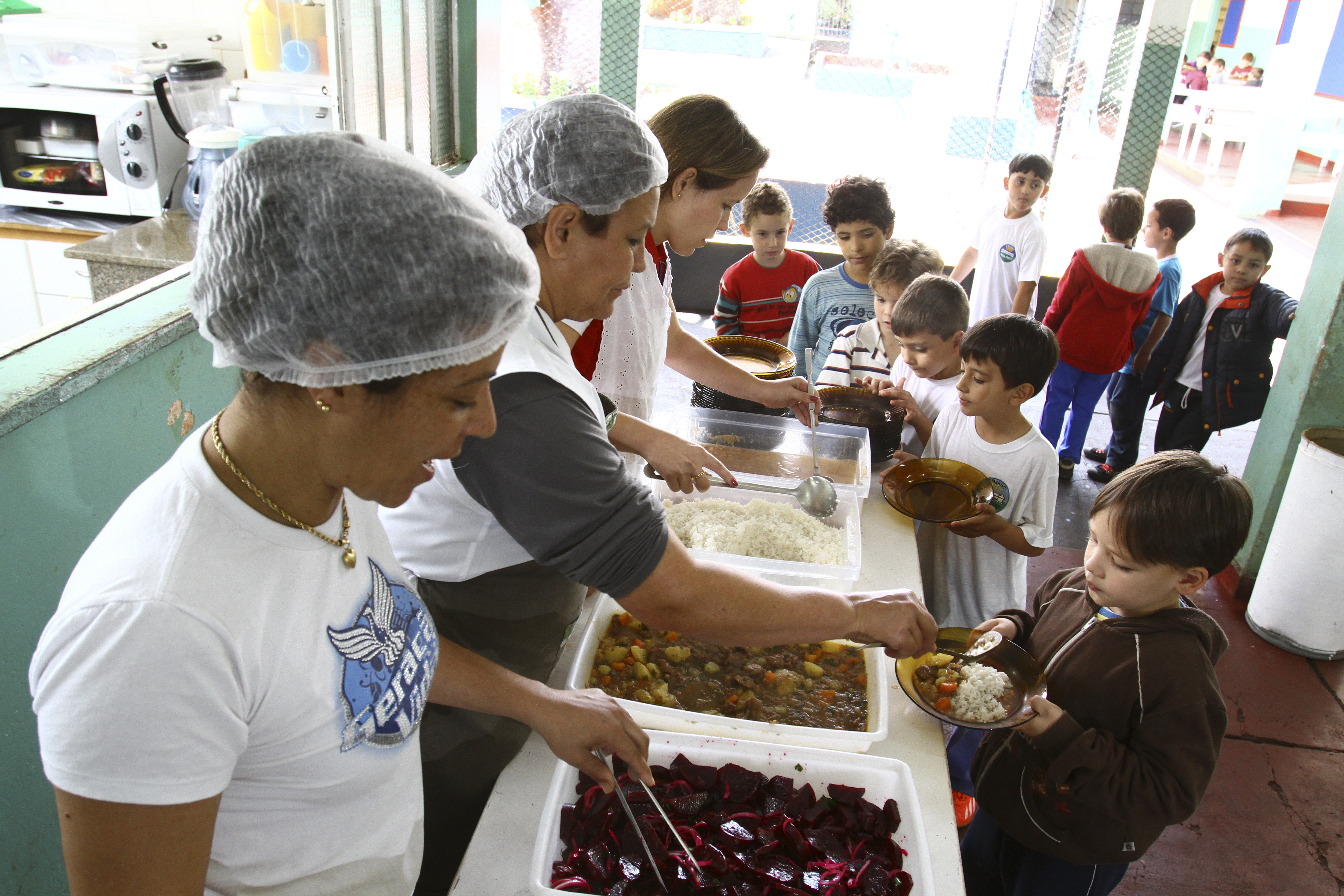 Com professores em greve, contratos com os fornecedores de merenda escolar estão suspensos. | Roberto Custódio /Jornal de Londrina
