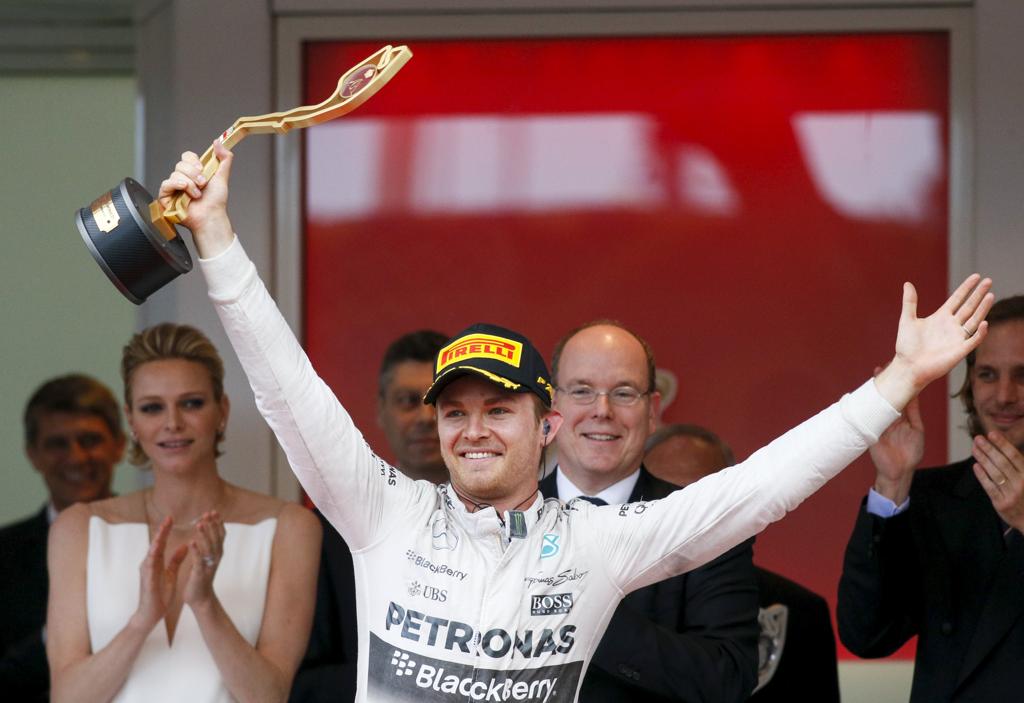 Rosberg é o quarto piloto a conseguir quatro vitórias seguidas em Mônaco. | Robert Pratta/Reuters