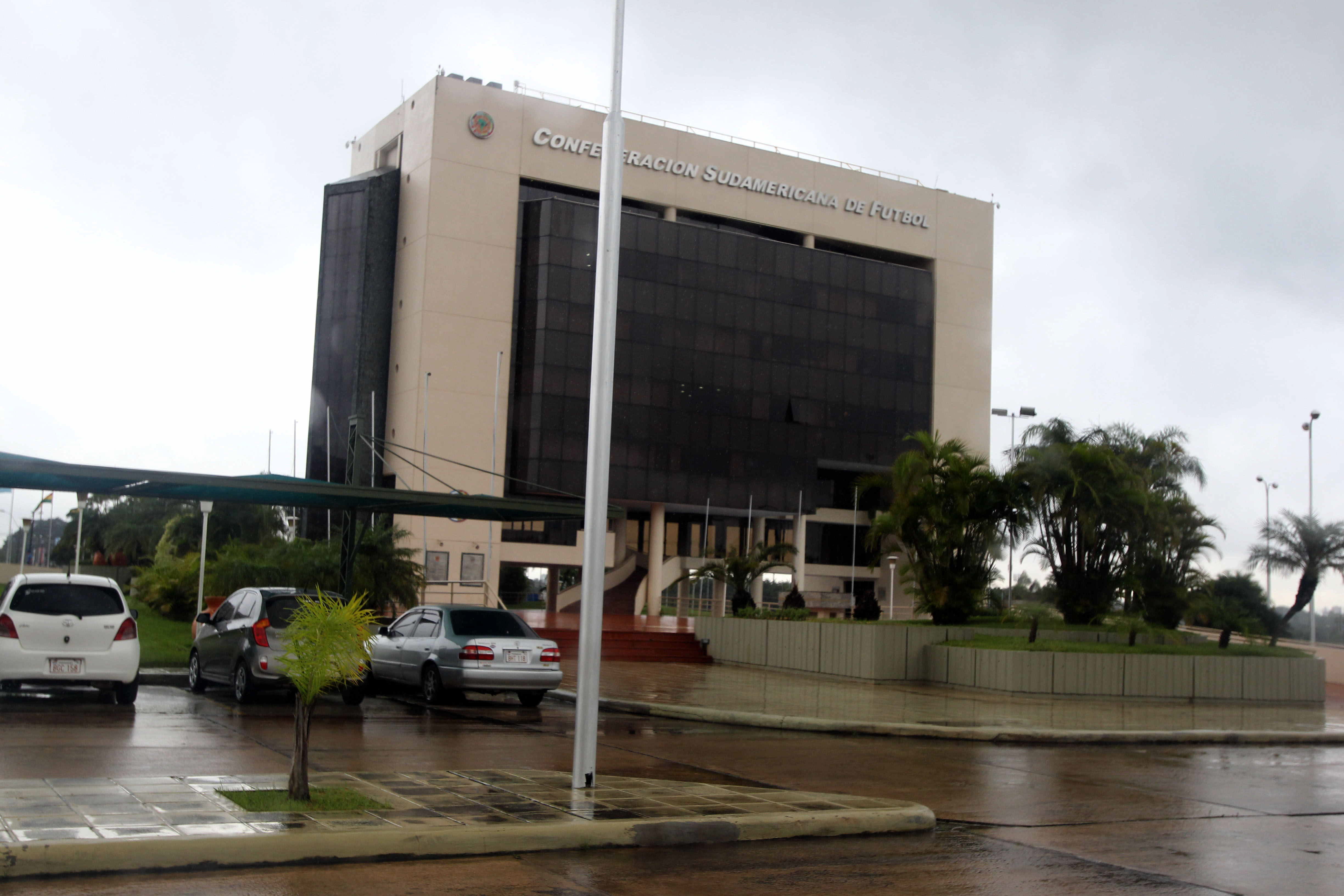 Sede da Conmebol em Assunção é proibido pela lei paraguaia de alvos de busca e apreensão da polícia | Andrés Cristaldo/EFE