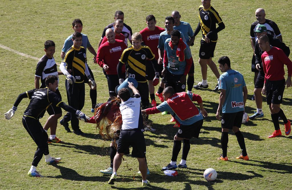 Clima de descontração no recreativo do Operário antes da decisão contra o Coritiba | Jonathan Campos/Gazeta do Povo