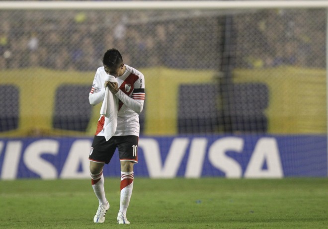 Conmebol terá de decidir se será realizada ou não uma nova partida entre os times. | David Fernández/EFE