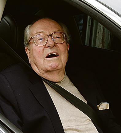 Nem os radicais querem Le Pen. | Philippe Wojazer / Reuters