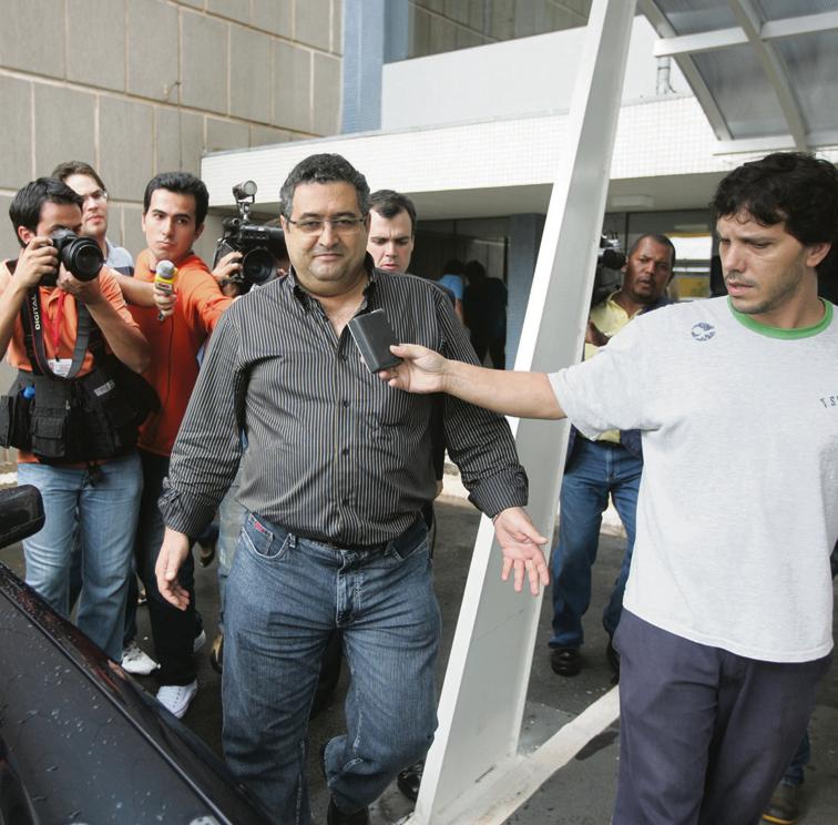 Janene (centro): presidente da CPI diz ter recebido informações de que ele estaria na América Central. | Roberto Custódio/Jornal de Londrina