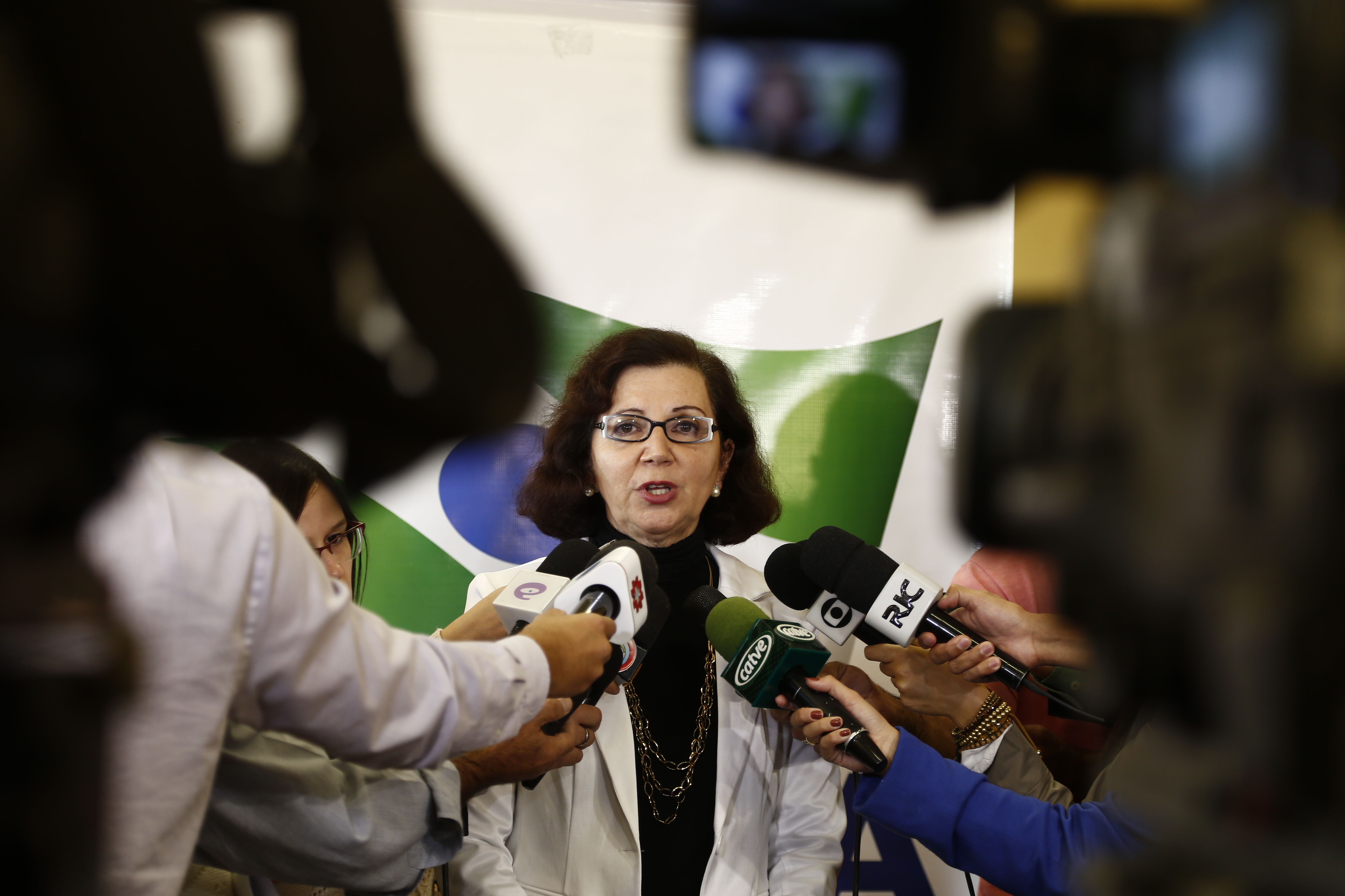 Ao assumir a pasta, Ana Seres pediu um voto de confiança e fez um apelo aos professores e servidores em greve para que o diálogo fosse restabelecido | Hugo Harada/Gazeta do Povo