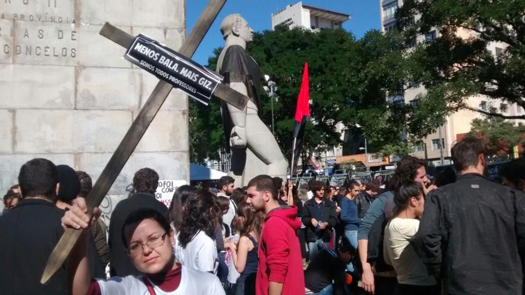 Manifestantes se concentraram na Praça 19. | Antônio More/Gazeta do Povo
