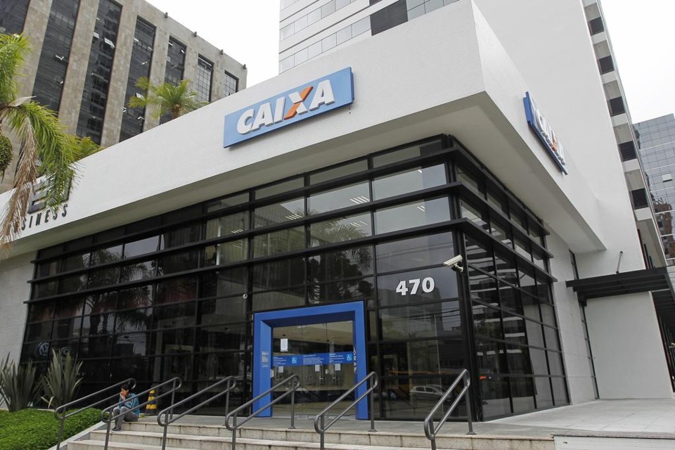 Cada agência da Caixa tem uma cota para financiar a habitação. | Antônio More/Gazeta do Povo