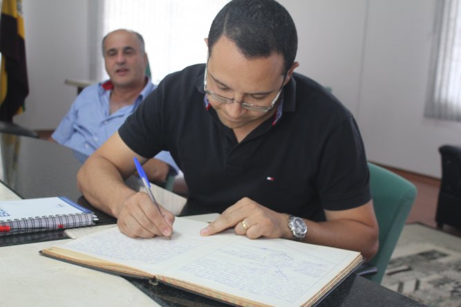 Conhecido como Neguinho da Escotel, Castilho é o atual prefeito interino de Bituruna desde dezembro de 2014, quando foi eleito Presidente da Câmara | Divulgação/