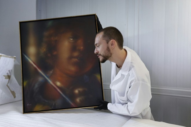 Agora, obras passarão por “quarentena”, para eliminar possíveis contaminantes que possam afetar o resto da coleção do museu | Henry Milléo/Agência de Notícias Gazeta do Povo