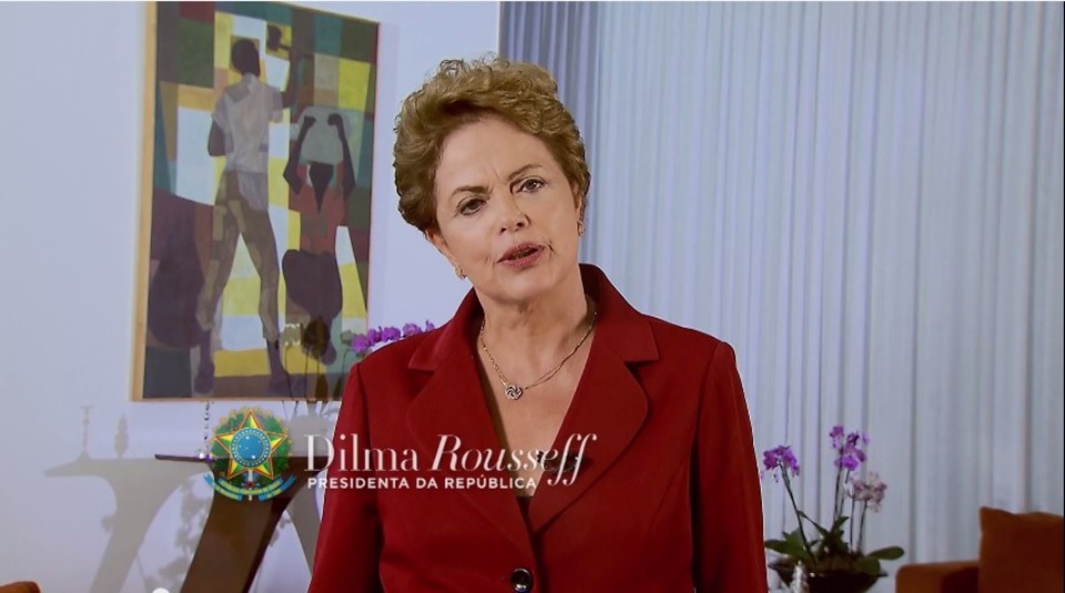 Dilma desistiu de pronunciamento na TV e postou vídeo na internet. | Reprodução