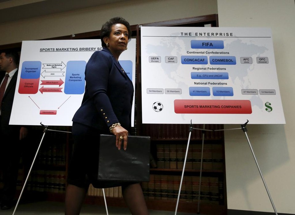 Loretta E. Lynch, procuradora-geral dos EUA, põe Copa-2014 na linha de investigação. | SHANNON STAPLETON/REUTERS