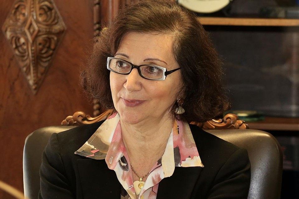 Posição otimista de Ana Seres, nova secretária da Educação, na quinta-feira não  se transformou em avanço nas negociações. | Arnaldo Alvez/ANPr
