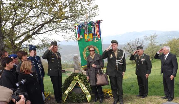 Familiares do sargento paranaense Max Wolf recebem homenagem na Itália, onde ele em combate por tropas alemãs. | Helton Costa/Divulgação