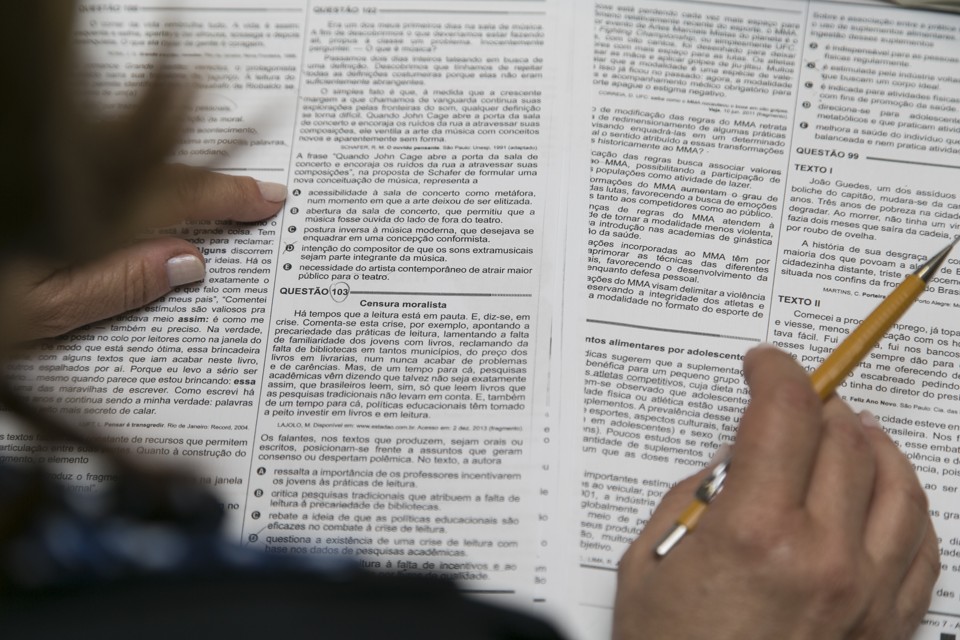 Em 2015, prova do Enem será realizada em 24 e 25 de outubro. | Marcelo Andrade/Gazeta do Povo