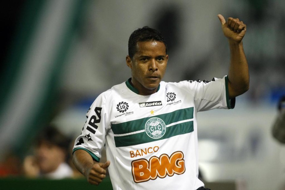 O atacante Marcos Aurélio na primeira passagem pelo Coritiba, em 2011. | Albari Rosa/Gazeta do Povo