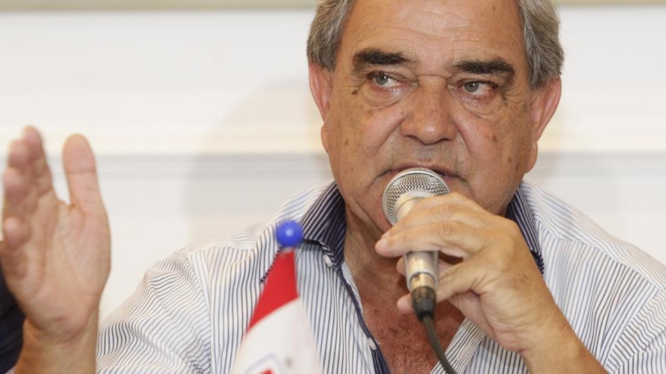 Presidente do Paraná, Casinha, mostra otimismo com a campanha do time na Série B e espera classificação antecipada à Primeira Divisão. | Daniel Castellano/Gazeta do Povo