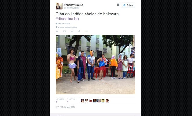 Pessoas utilizando suas toalhas como “cachecóis” | 